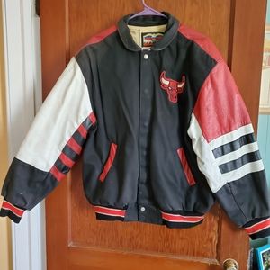 Vintage 90's Bulls Jacket